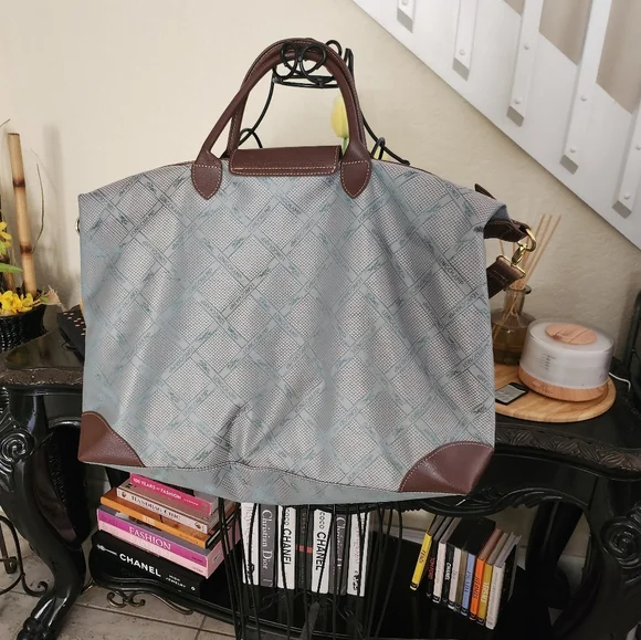 Longchamp large tote / weekender bag